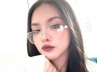 camwhore masturbating with vibrator TammieAzzopardi