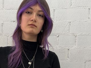 girl chatroom TieshaKresha