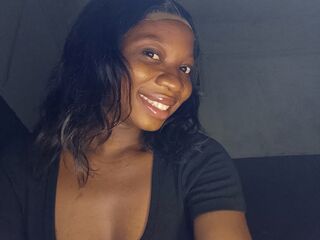 adult chatroom TinaReuben