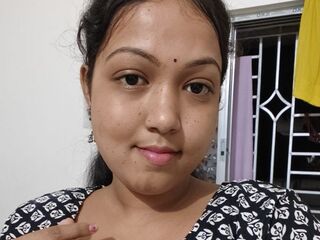girl showing pussy TrishaSaha