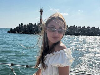 camgirl chat room YaekoBrowers